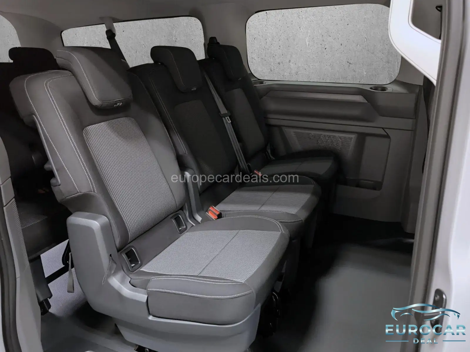 Volkswagen T7 Caravelle