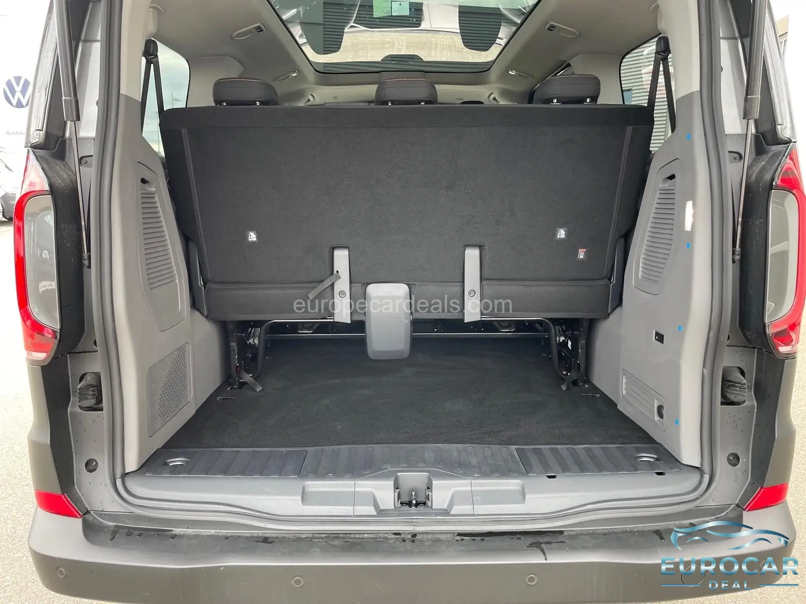 Volkswagen T7 Caravelle
