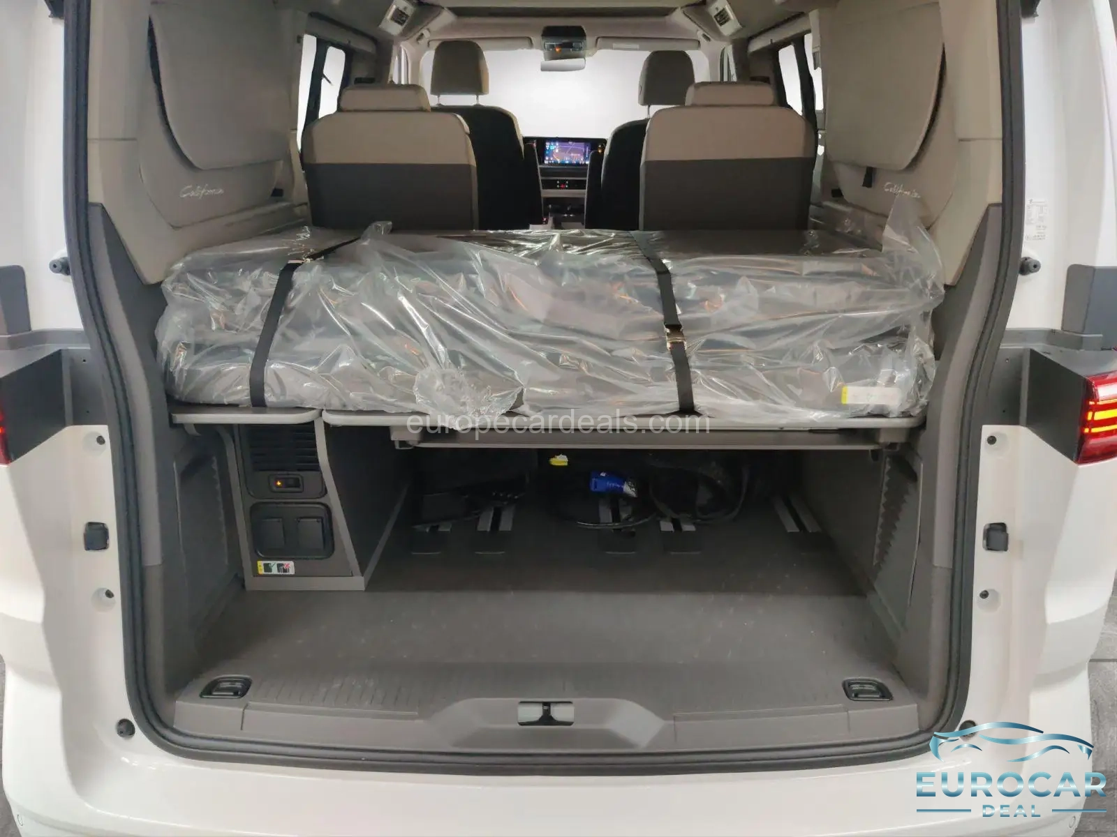 Volkswagen T7 California