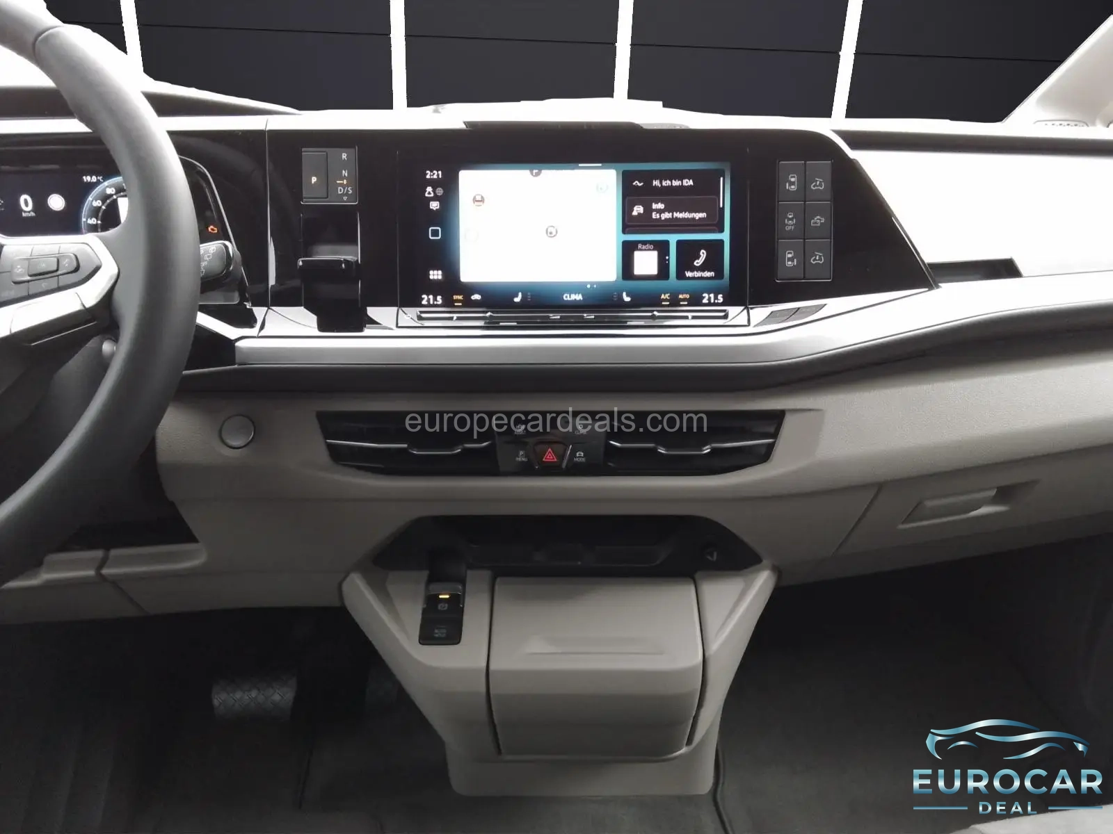Volkswagen T7 California