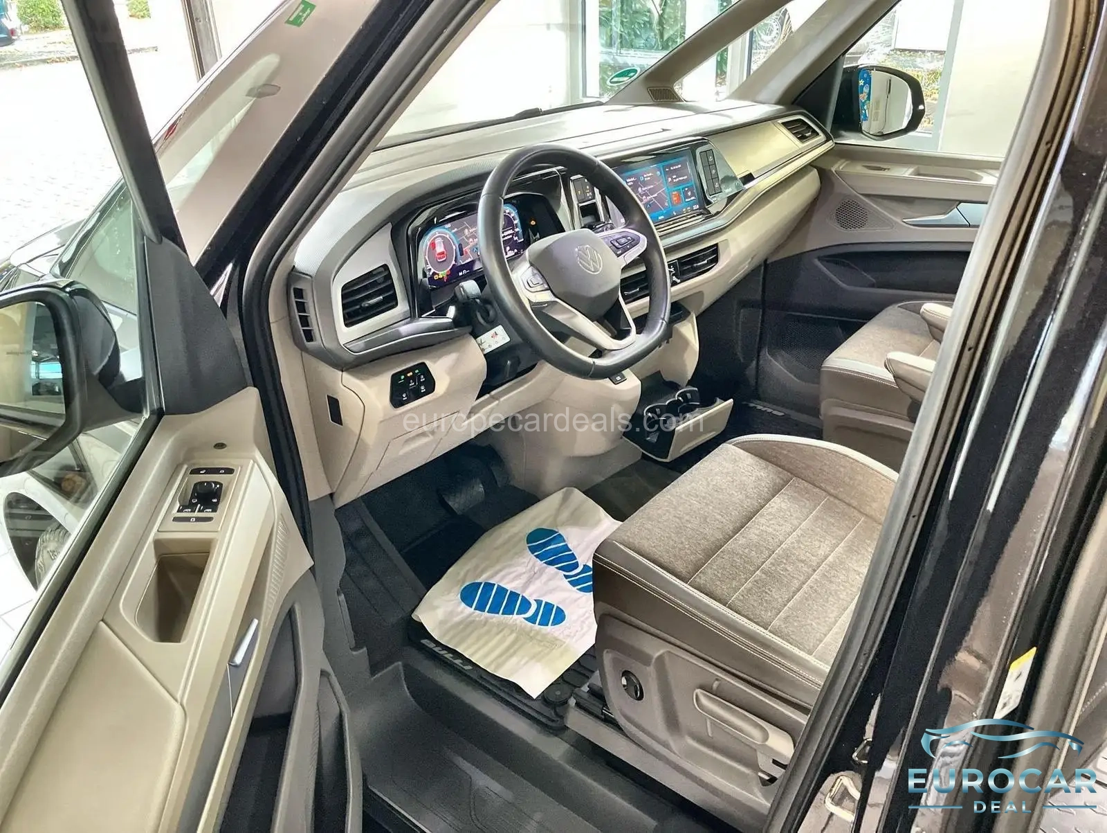 Volkswagen T7 California
