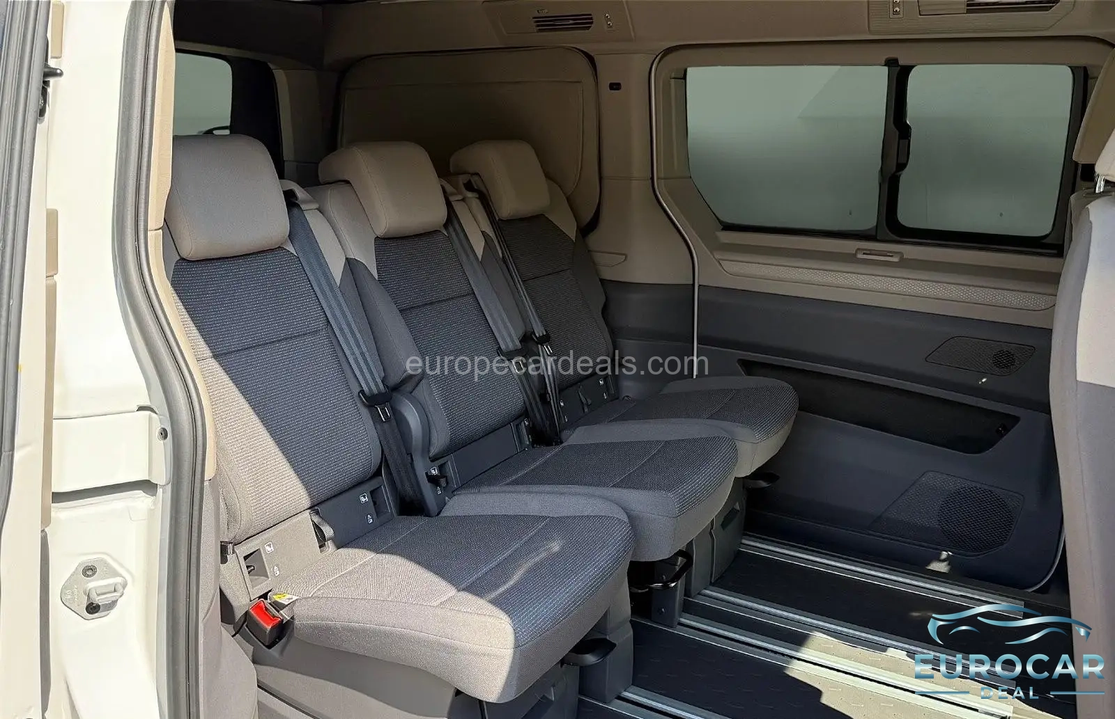 Volkswagen T7 California