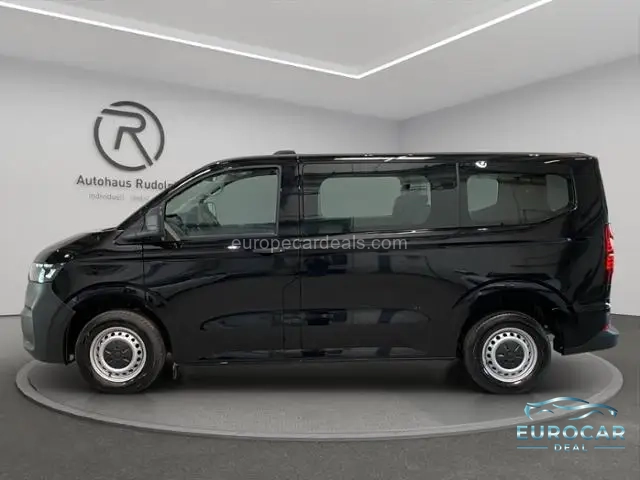 Volkswagen T7 Kombi