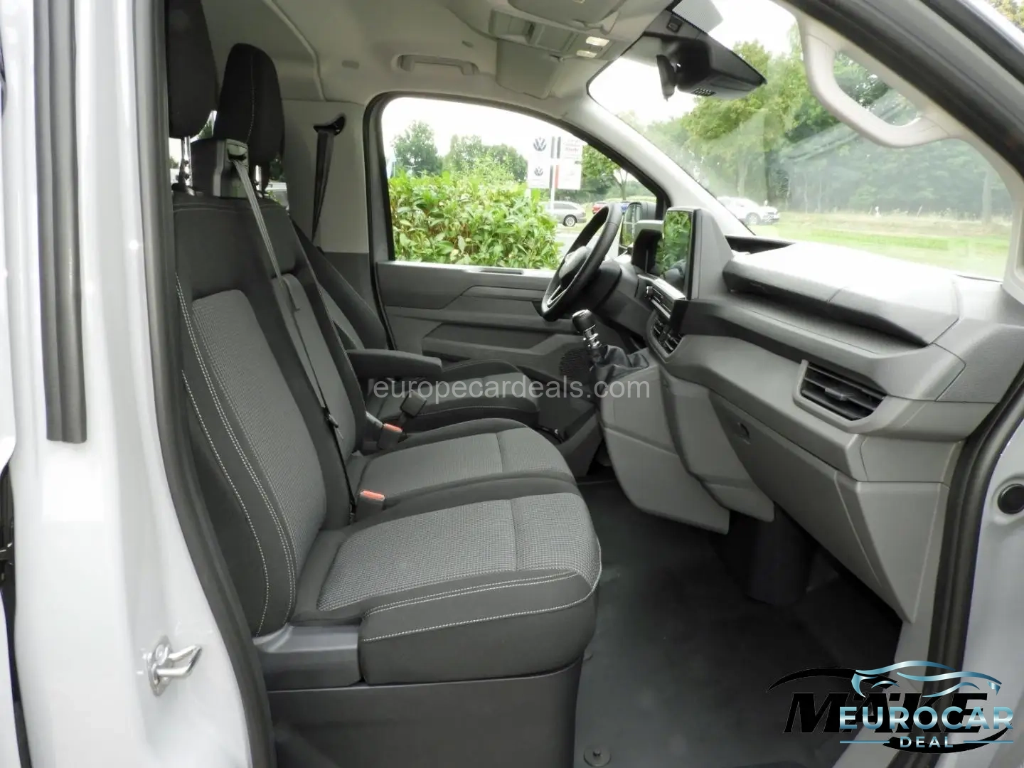 Volkswagen T7 Kombi