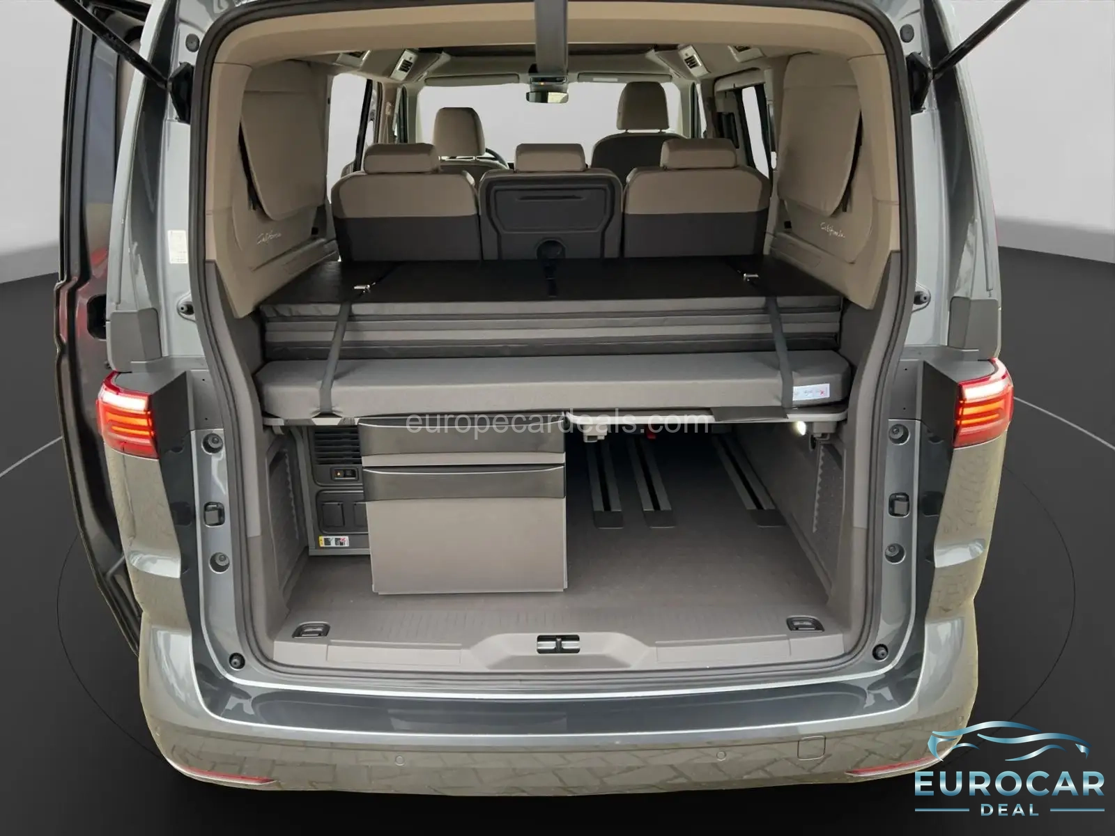 Volkswagen T7 California