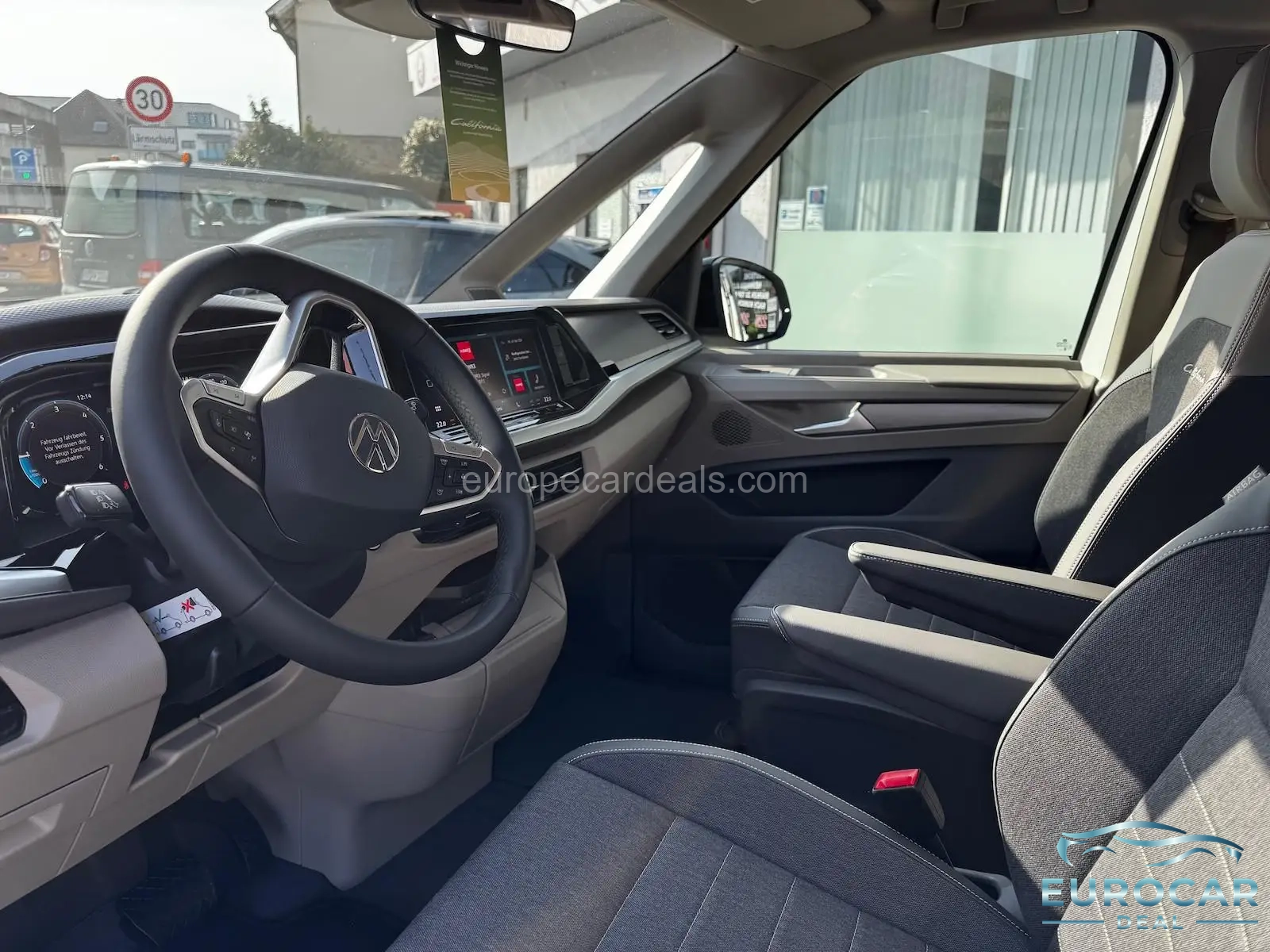 Volkswagen T7 California