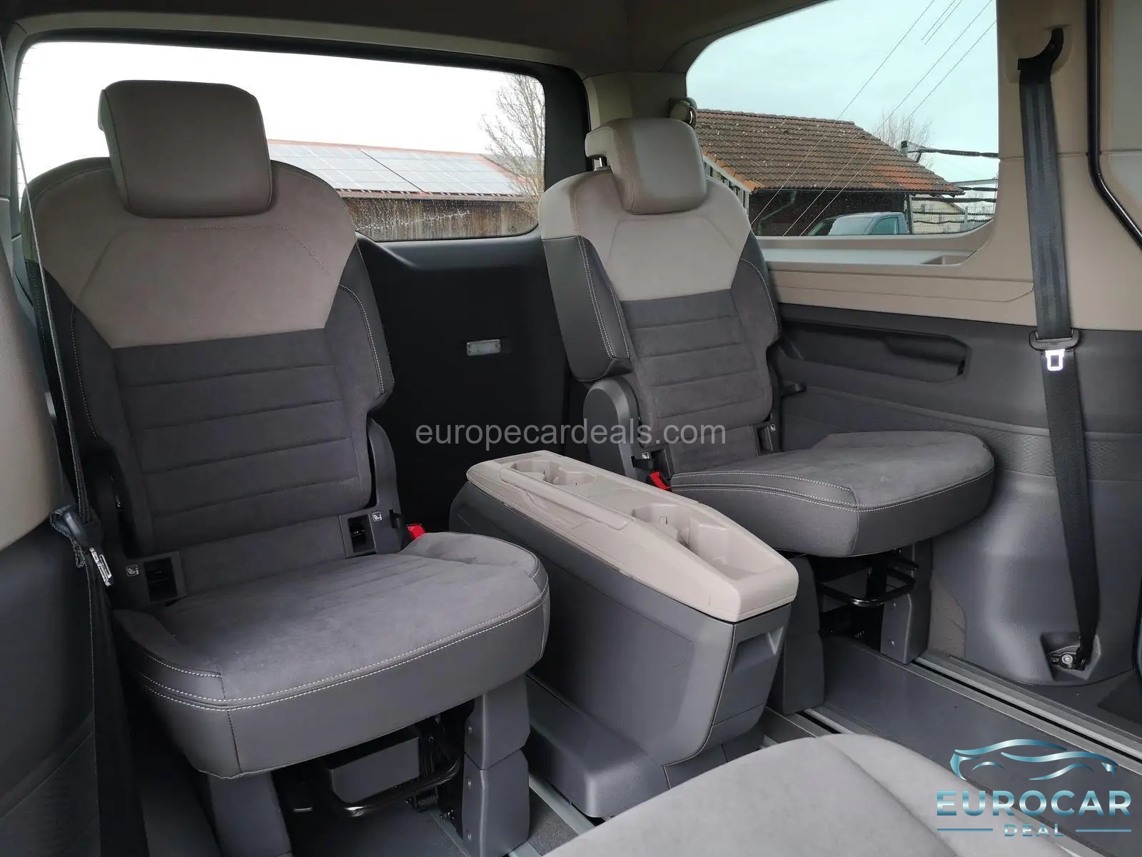 Volkswagen T7 California
