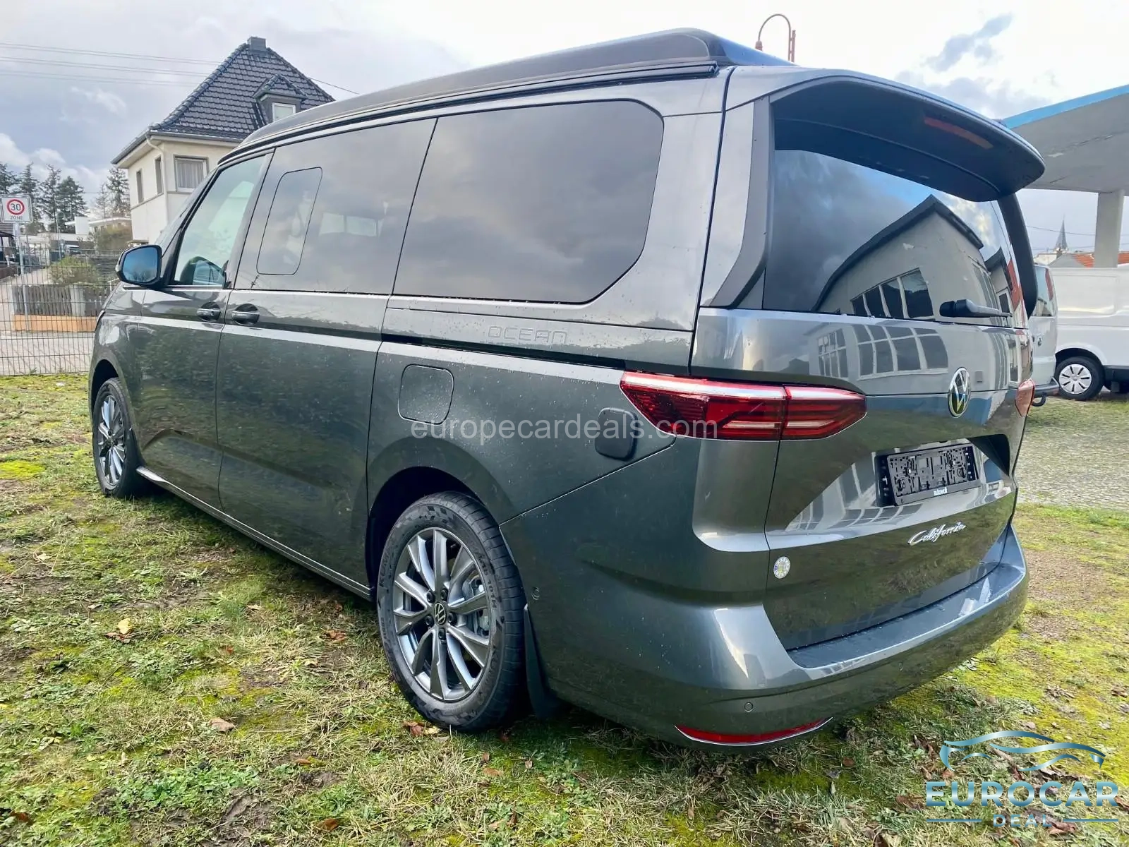 Volkswagen T7 California