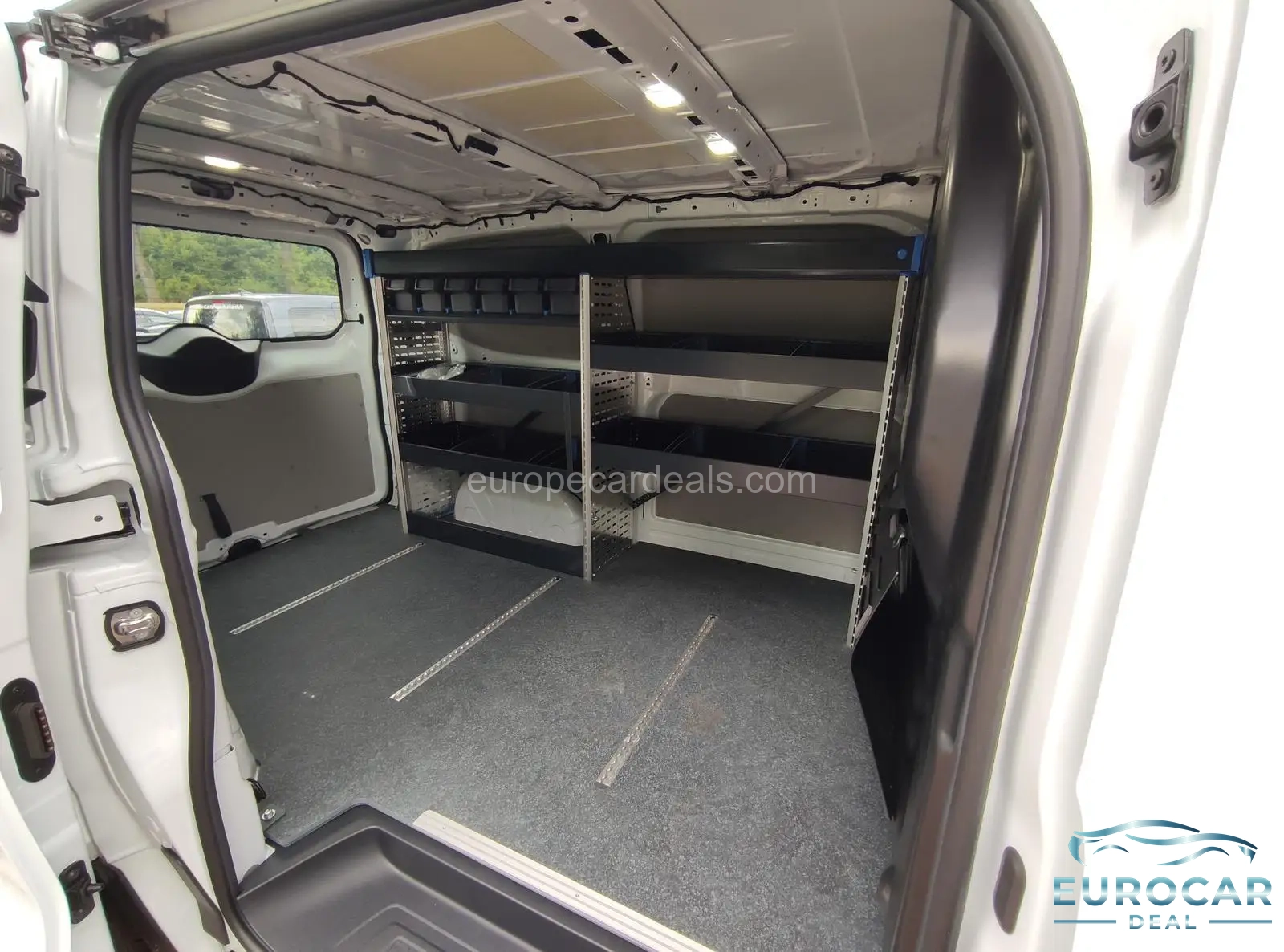 Volkswagen T7 Transporter