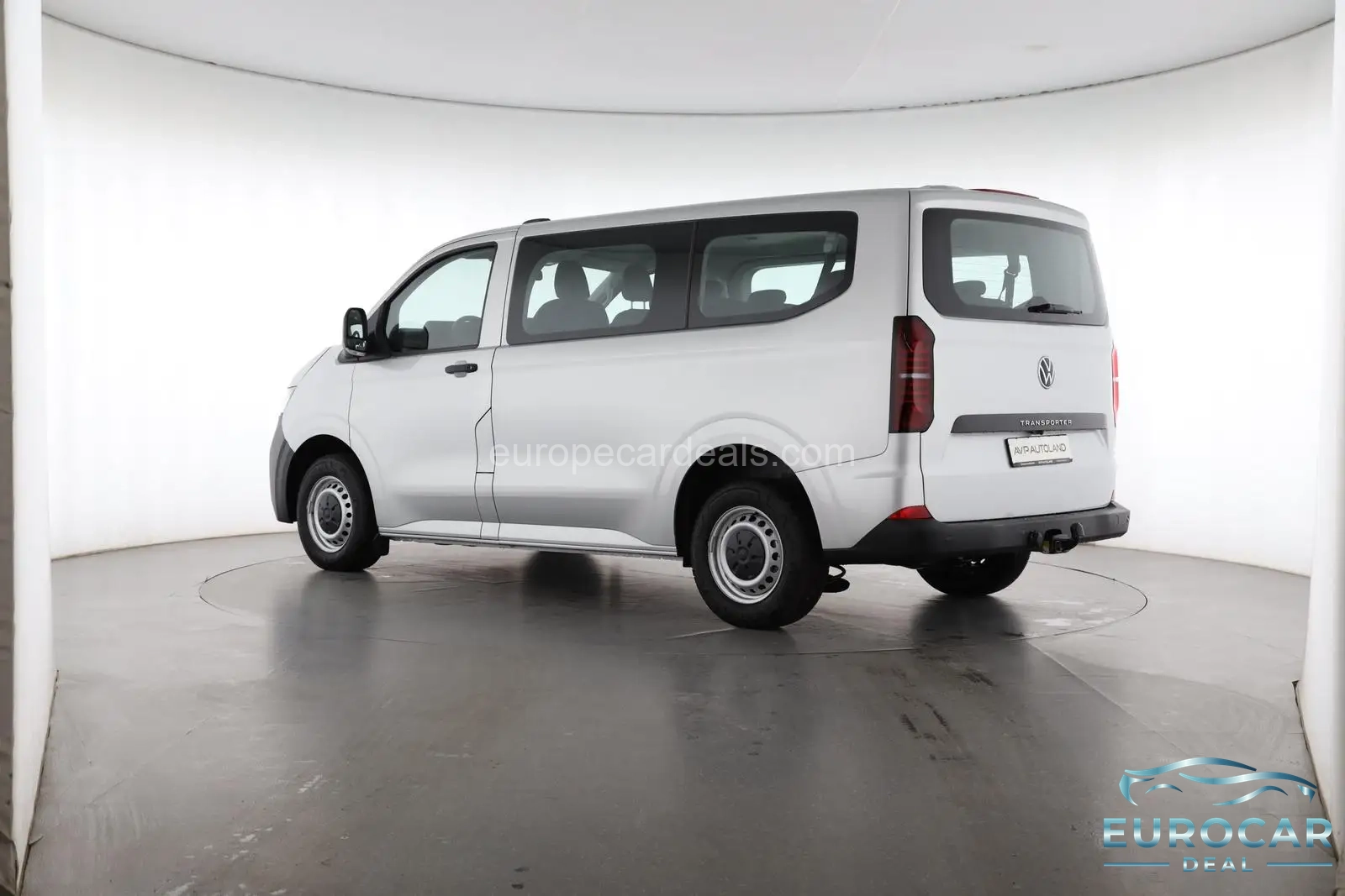 Volkswagen T7 Kombi