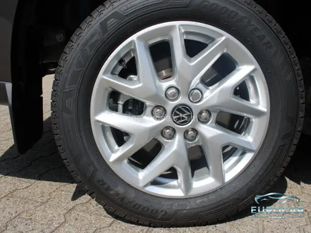 Volkswagen T7 Caravelle