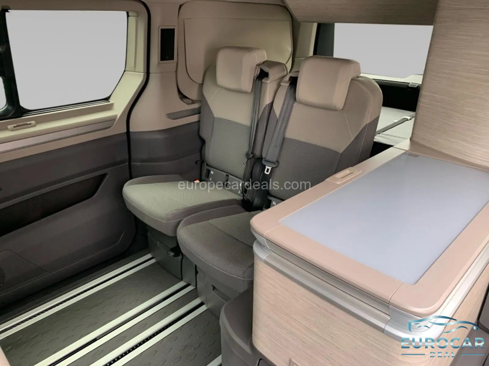 Volkswagen T7 California