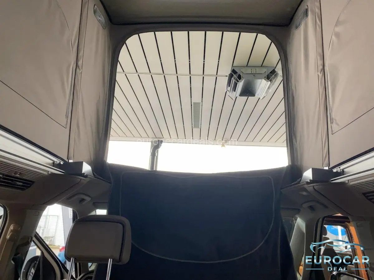 Volkswagen T7 California