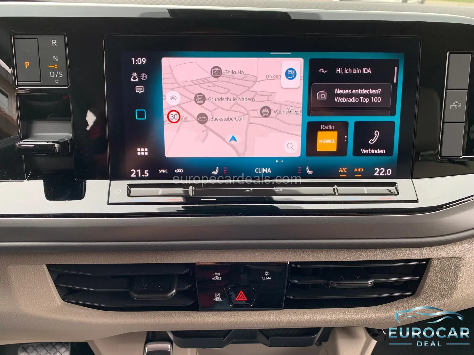 Volkswagen T7 California