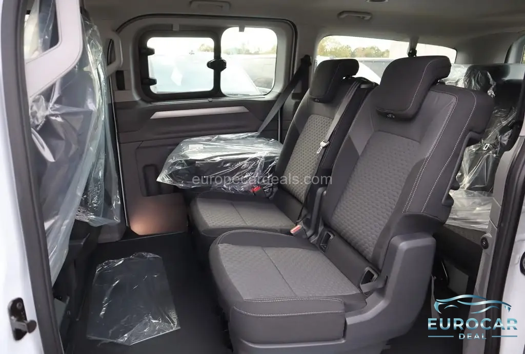 Volkswagen T7 Caravelle