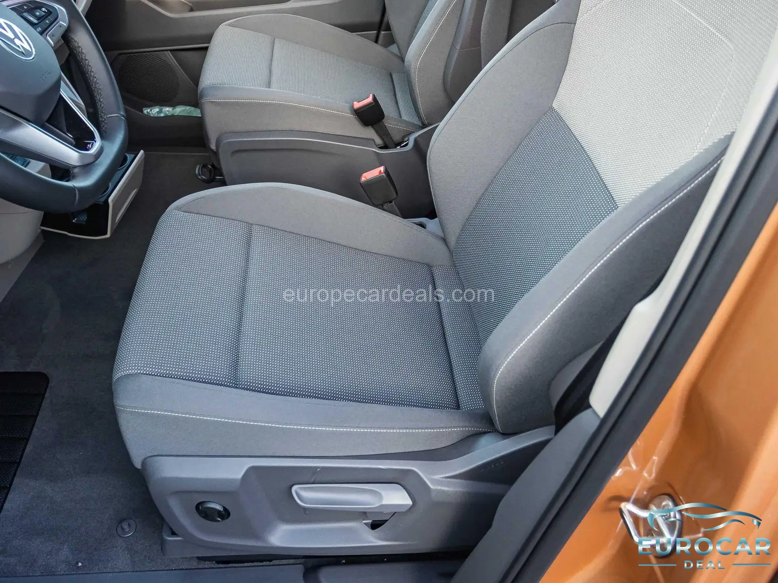 Volkswagen T7 California