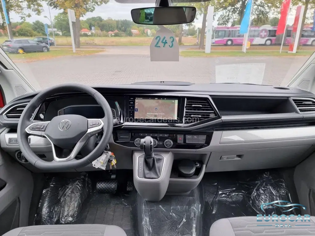 Volkswagen T7 California
