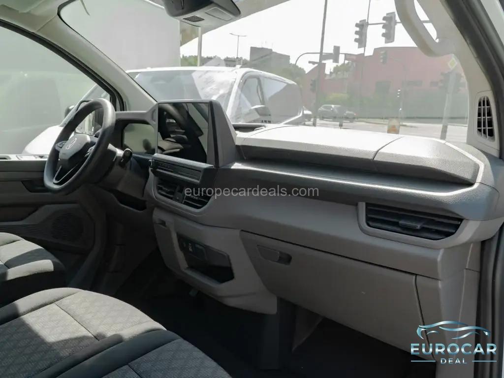 Volkswagen T7 Transporter