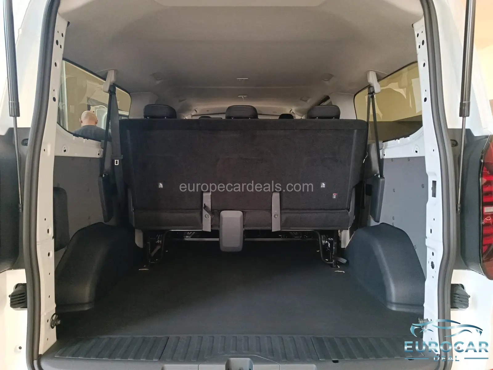 Volkswagen T7 Transporter