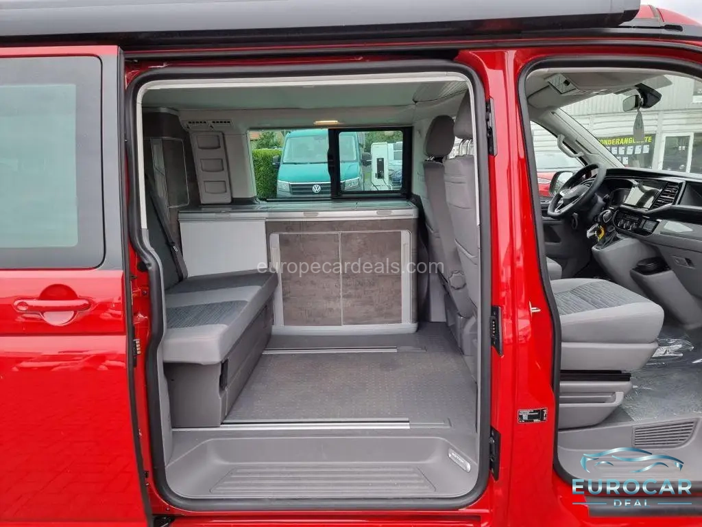 Volkswagen T7 California