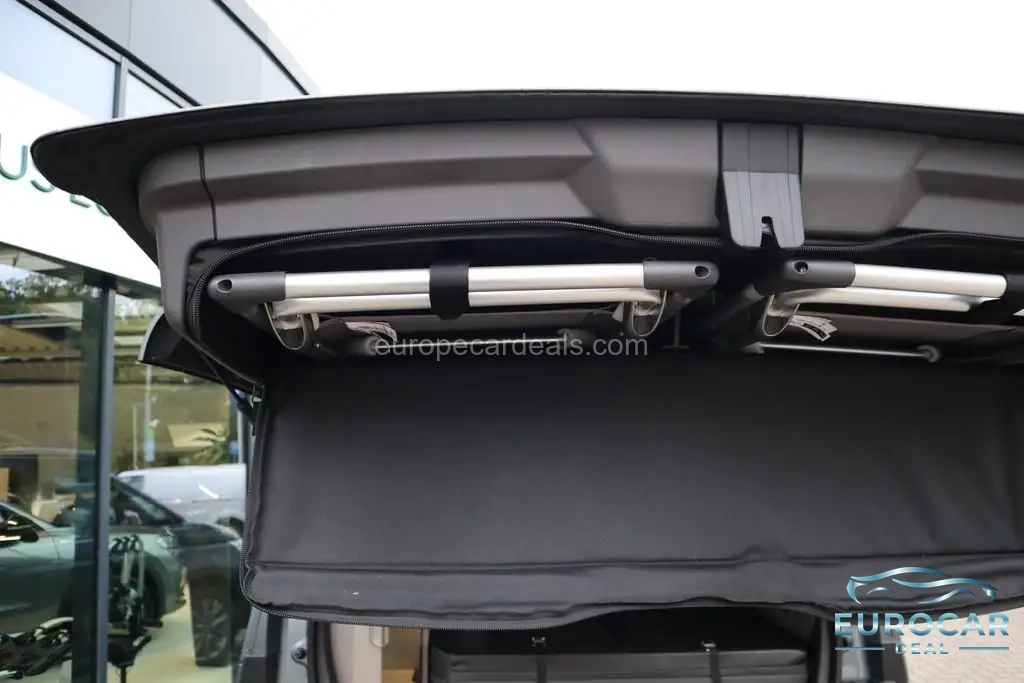 Volkswagen T7 California
