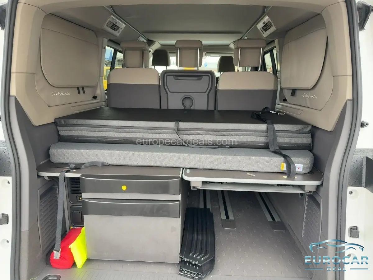 Volkswagen T7 California