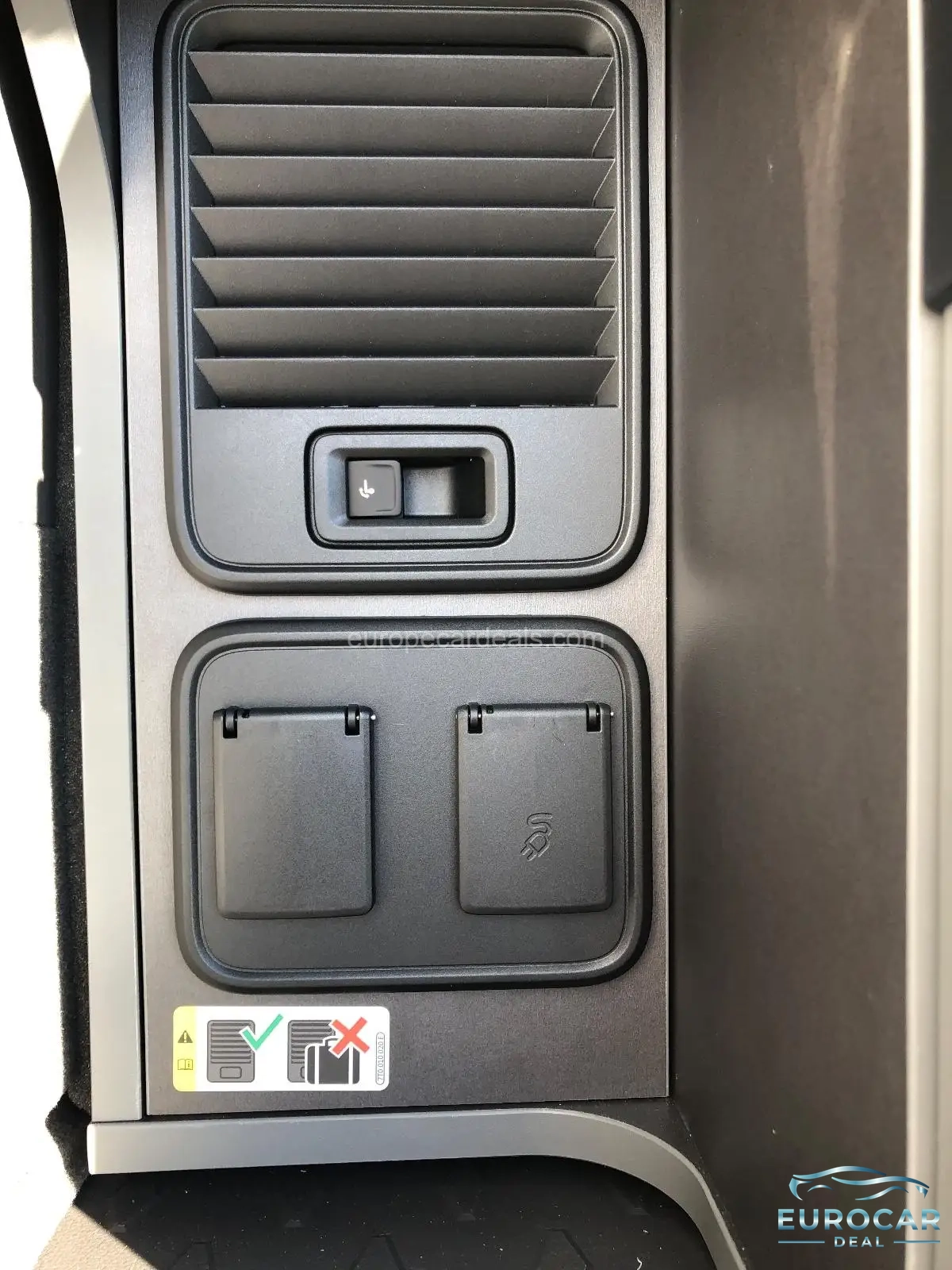 Volkswagen T7 California