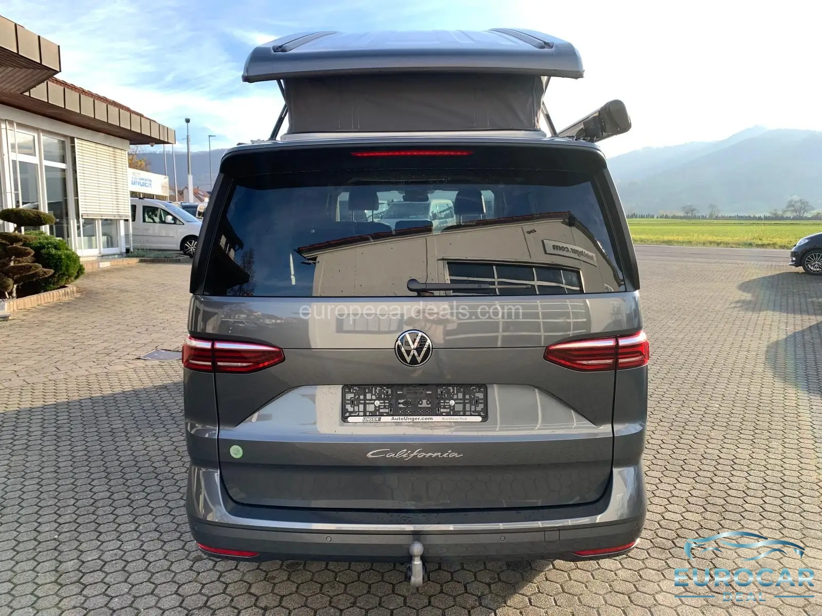 Volkswagen T7 California