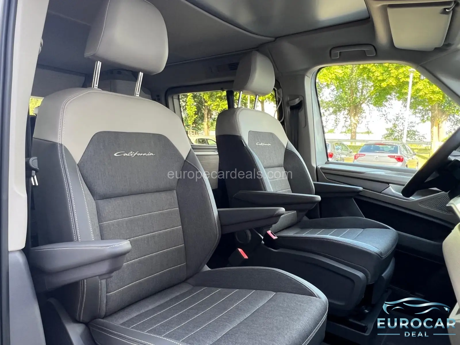 Volkswagen T7 California