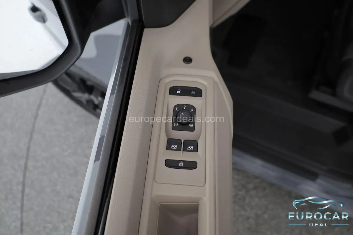 Volkswagen T7 California
