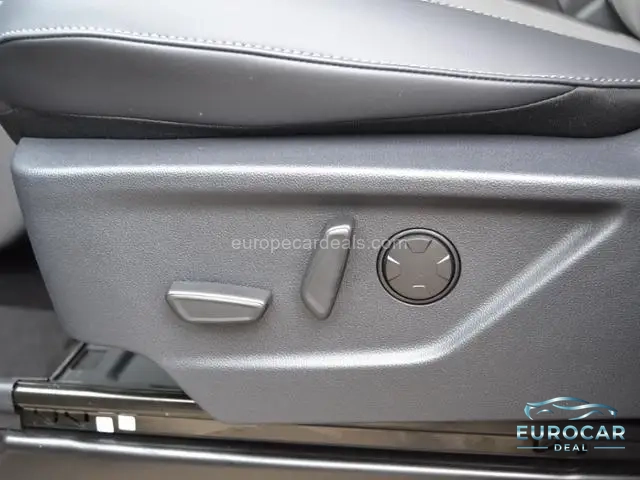 Volkswagen T7 Caravelle