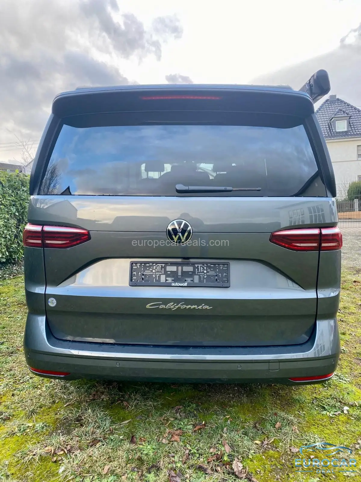 Volkswagen T7 California