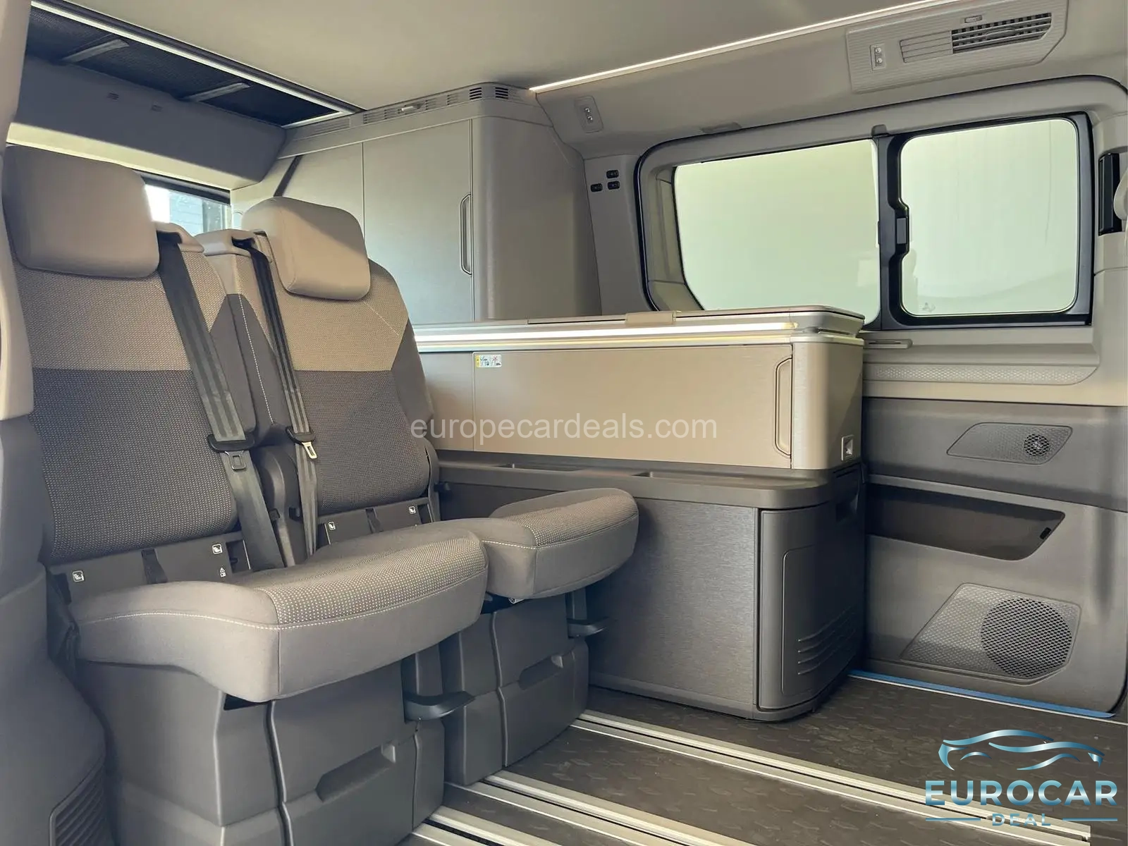Volkswagen T7 California