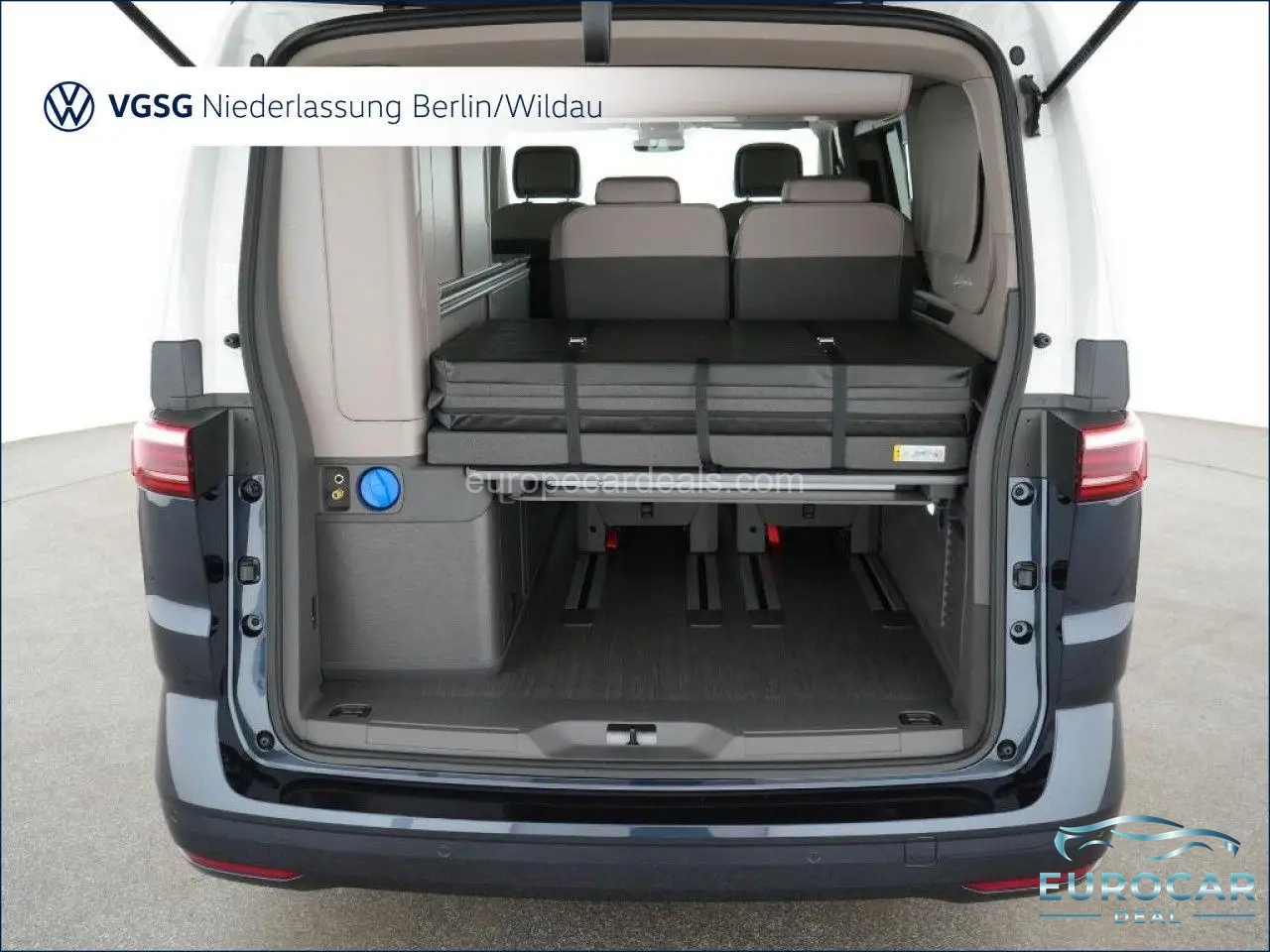 Volkswagen T7 California