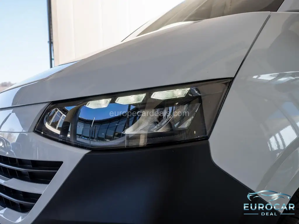 Volkswagen T7 Transporter