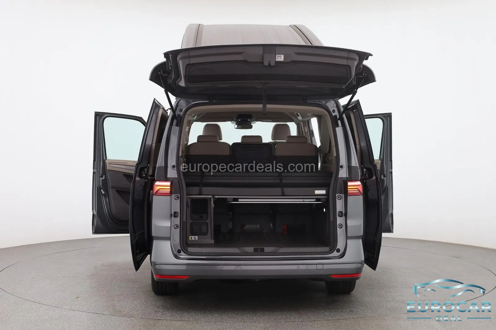 Volkswagen T7 California