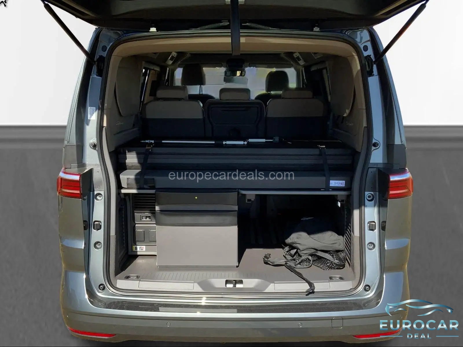 Volkswagen T7 California