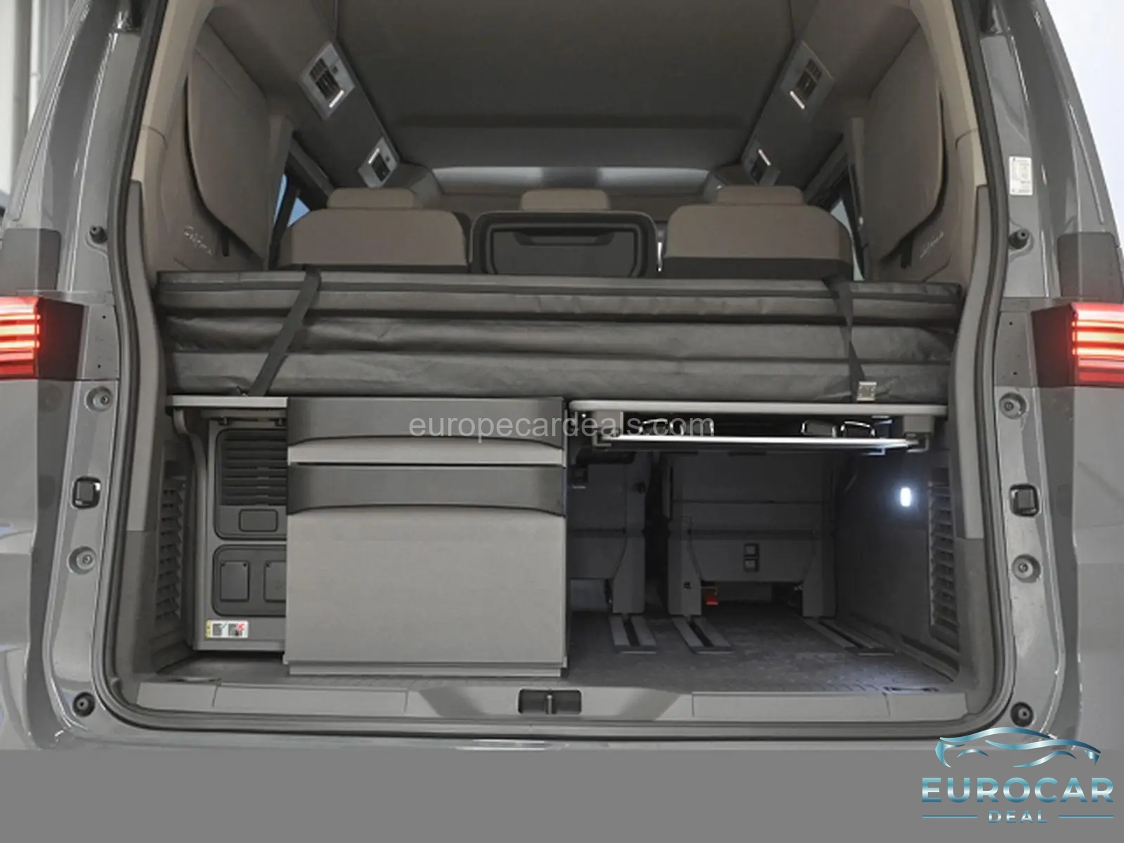 Volkswagen T7 California