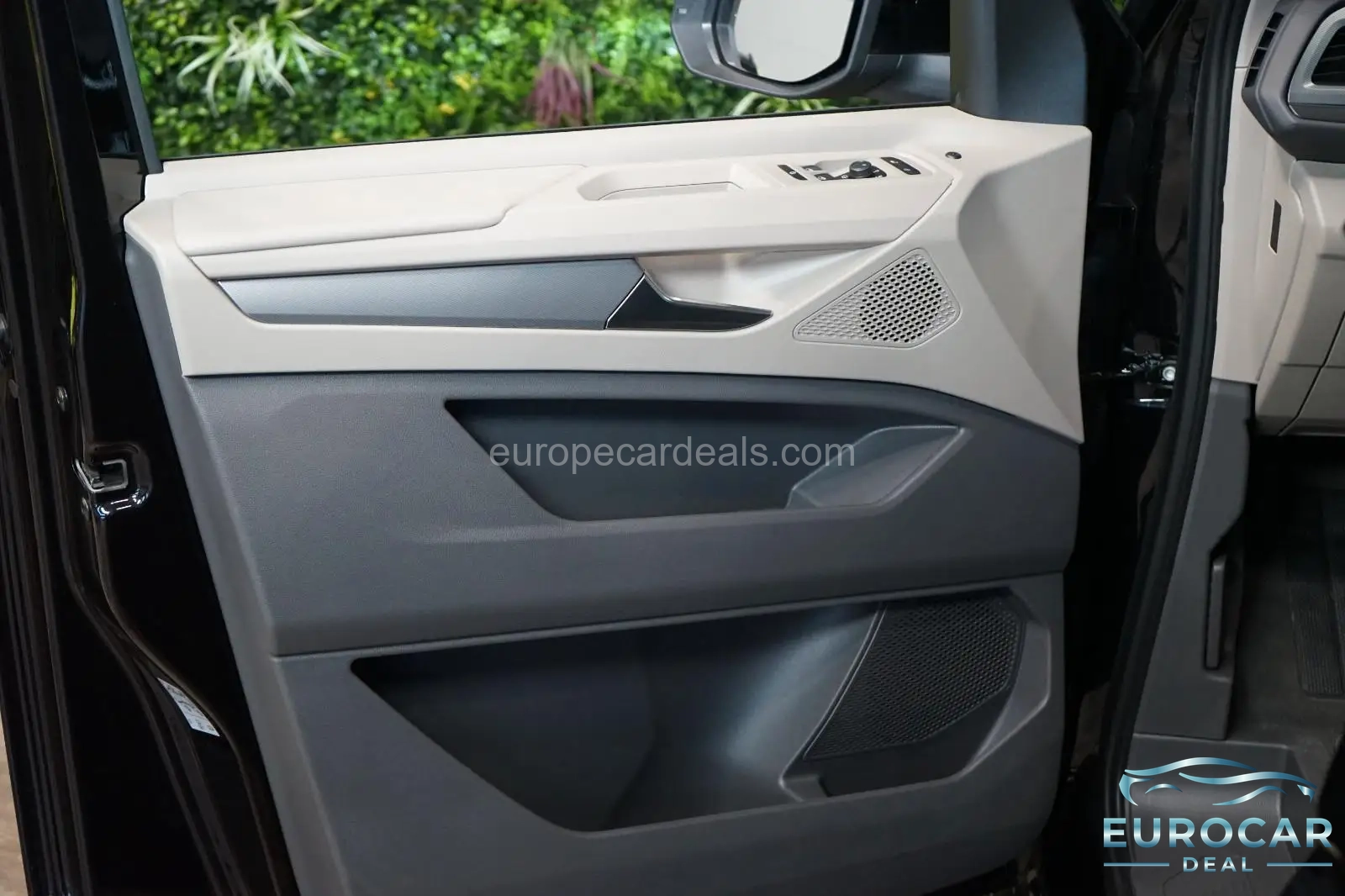 Volkswagen T7 California