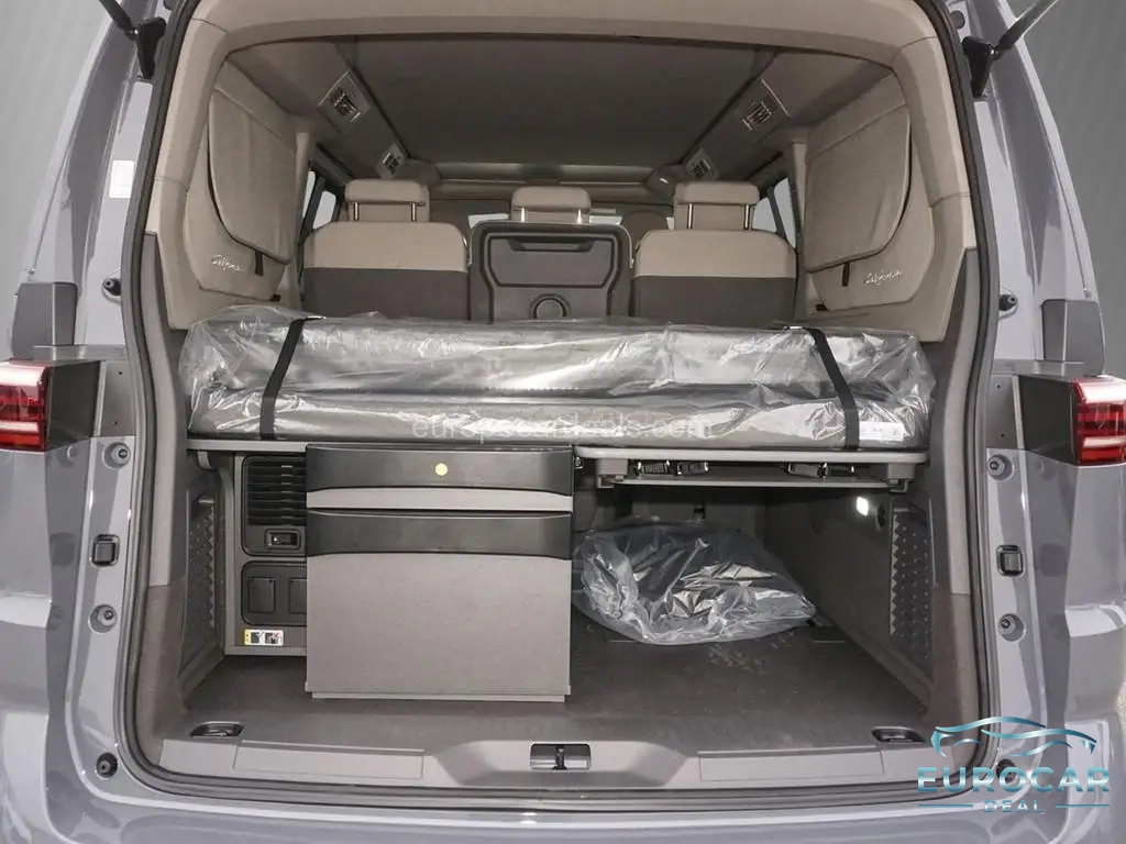 Volkswagen T7 California