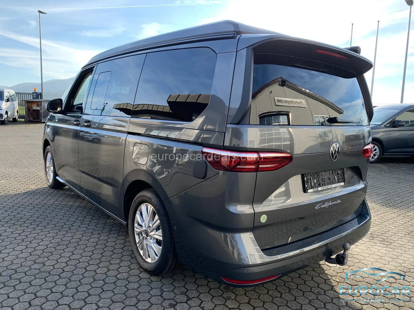 Volkswagen T7 California