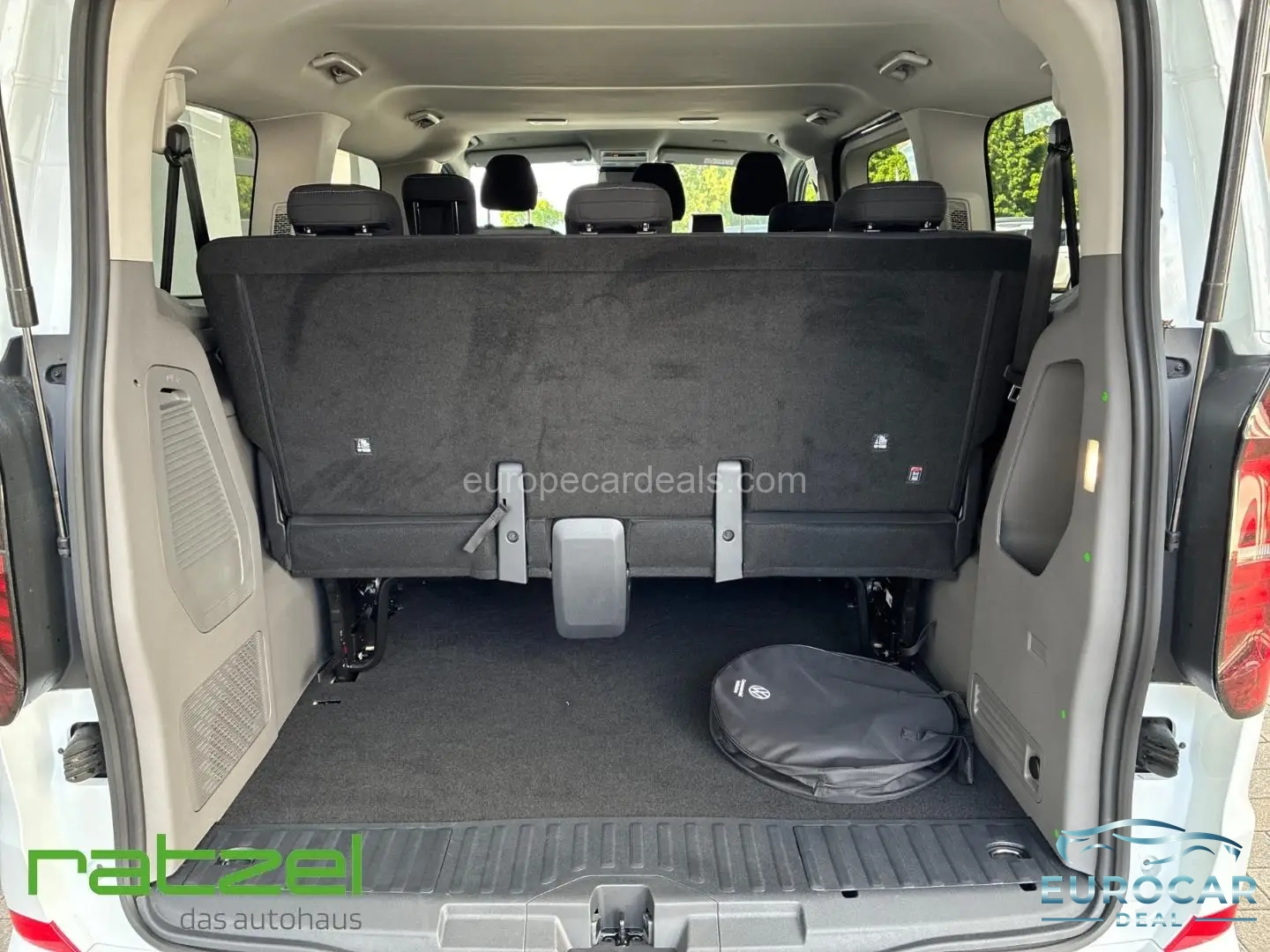 Volkswagen T7 Caravelle