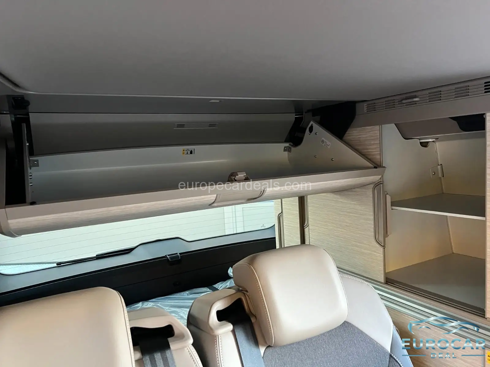 Volkswagen T7 California