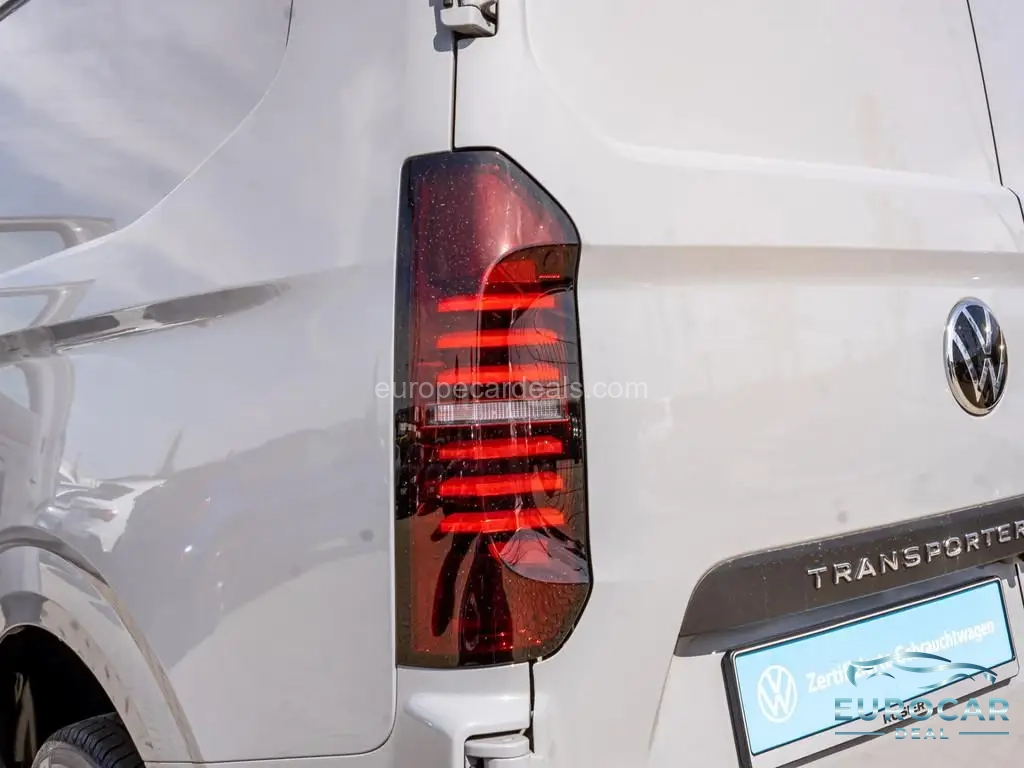 Volkswagen T7 Transporter