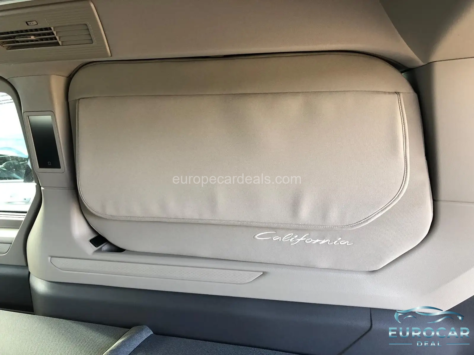 Volkswagen T7 California