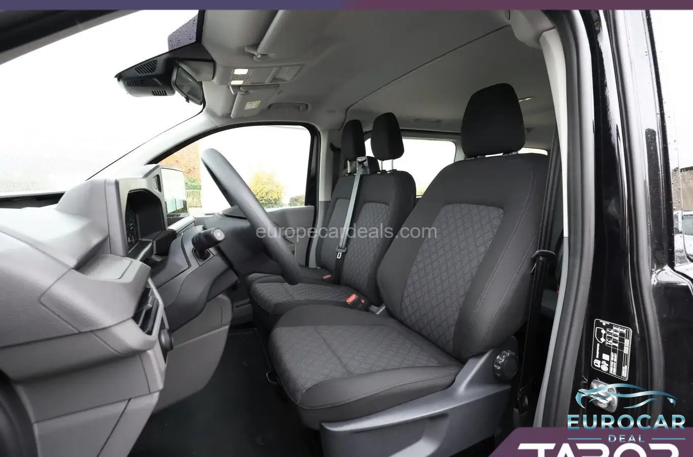 Volkswagen T7 Kombi