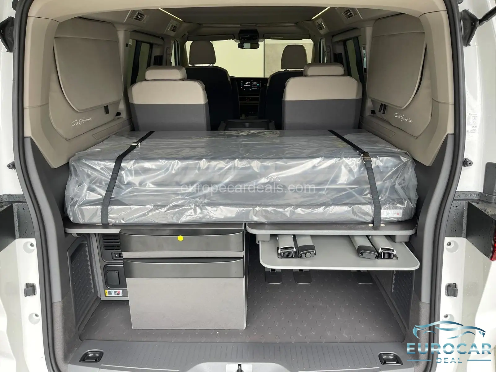 Volkswagen T7 California
