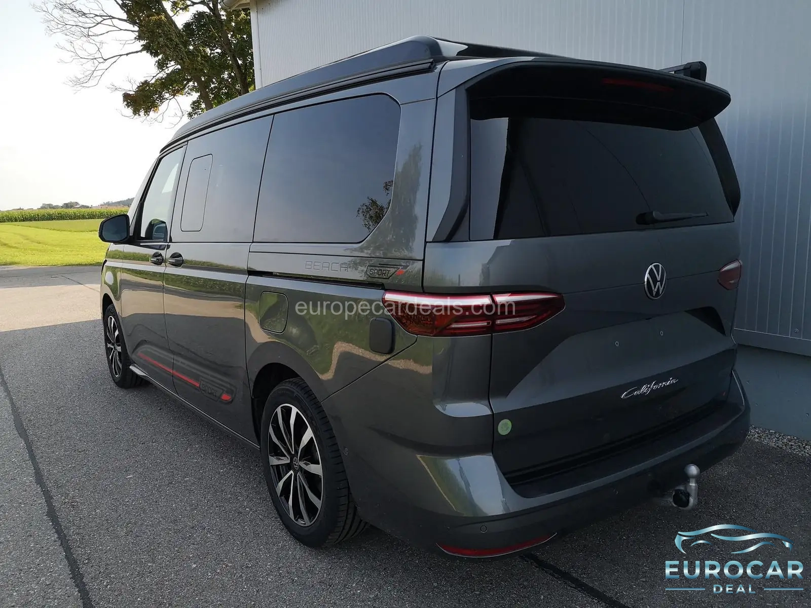 Volkswagen T7 California