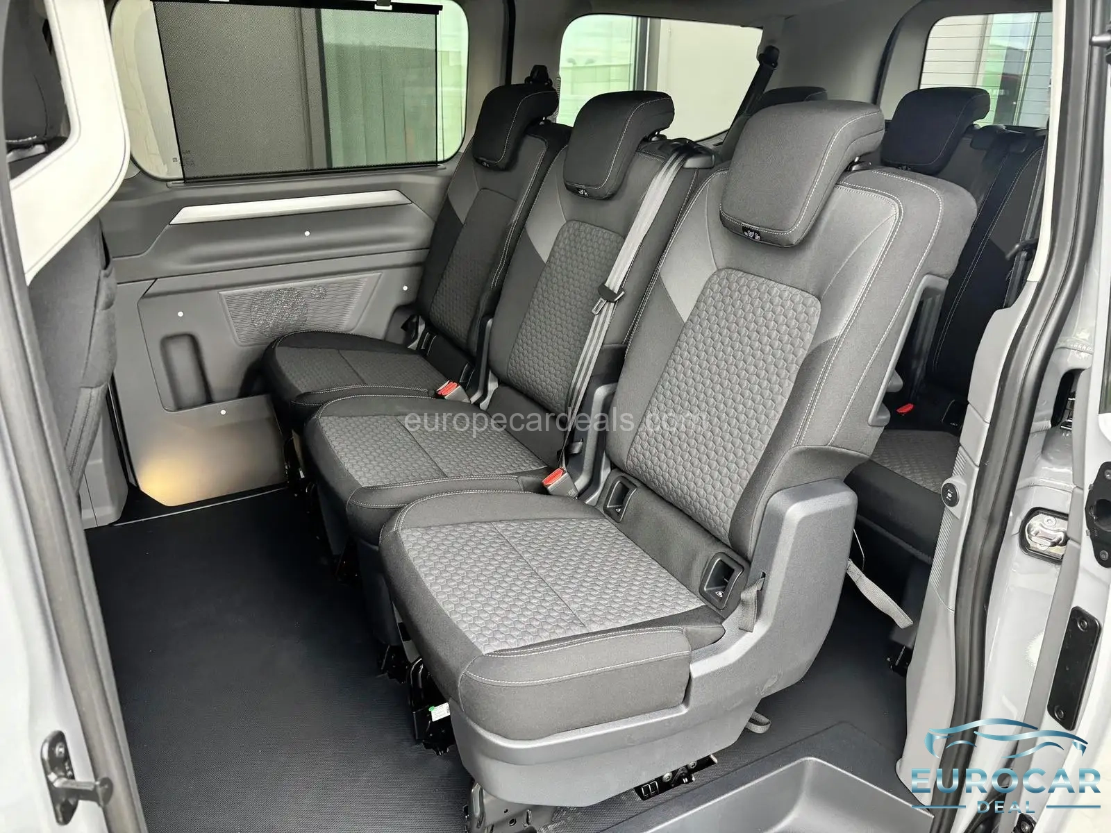 Volkswagen T7 Caravelle