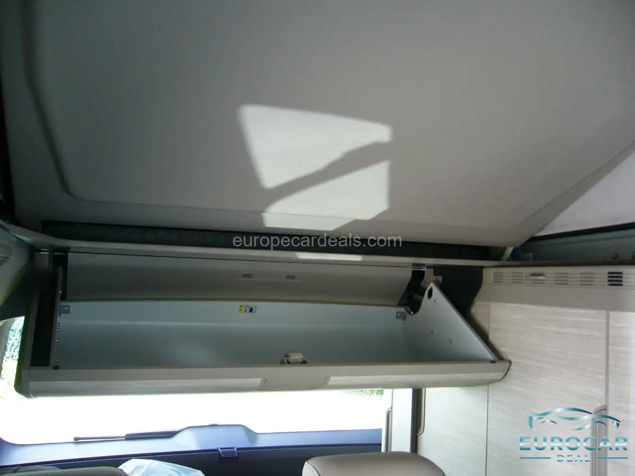 Volkswagen T7 California